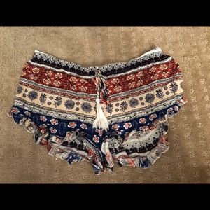 Patterned Flowy shorts